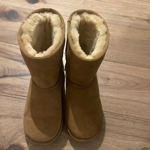 Girls Ugg Boots
